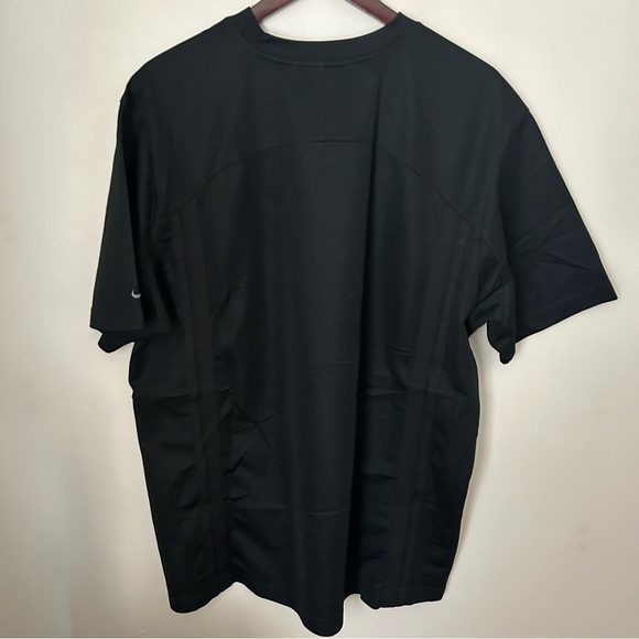 Nike T-Shirt Short Sleeve Athletic Black Crewneck Neutral Casual - Picture 4 of 10